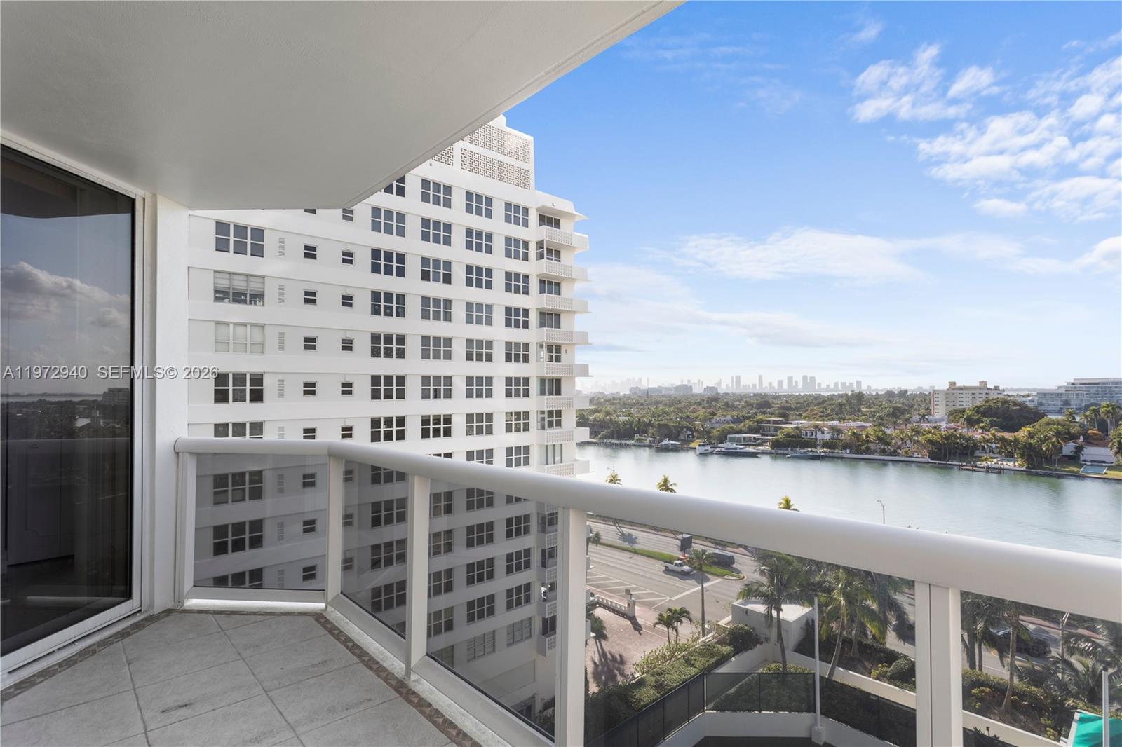 4775 Collins Ave #1006, Miami Beach FL 33140