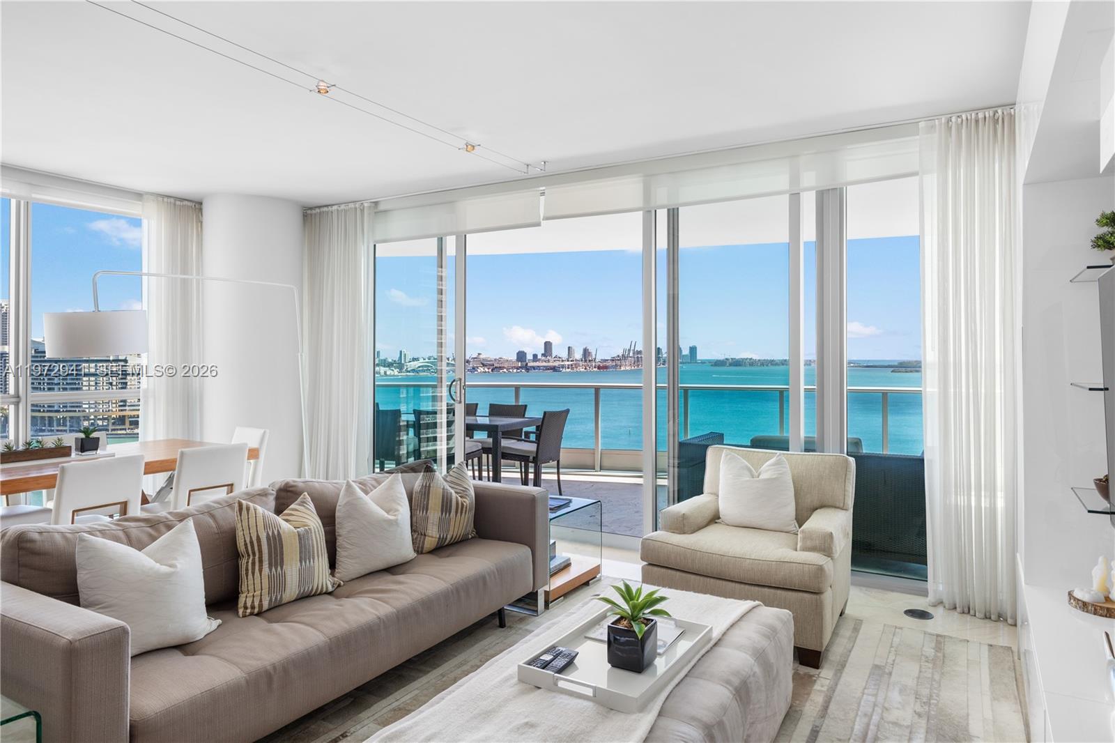1331 Brickell Bay Dr #1901, Miami FL 33131