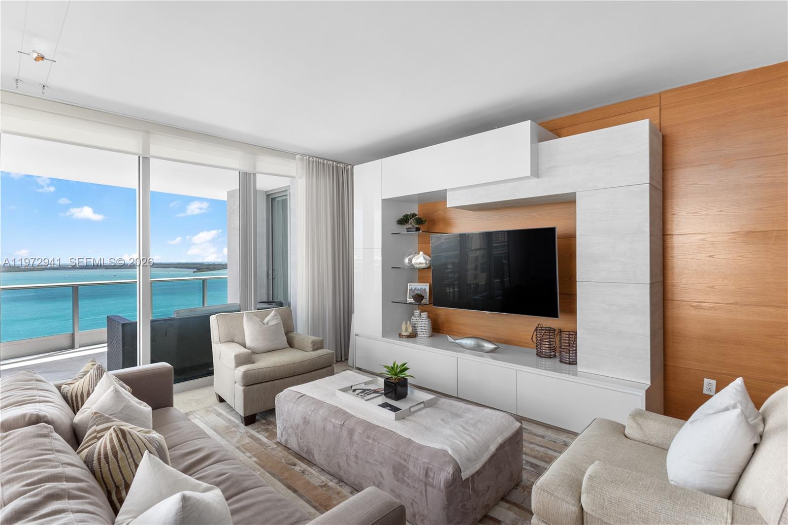 1331 Brickell Bay Dr #1901, Miami FL 33131