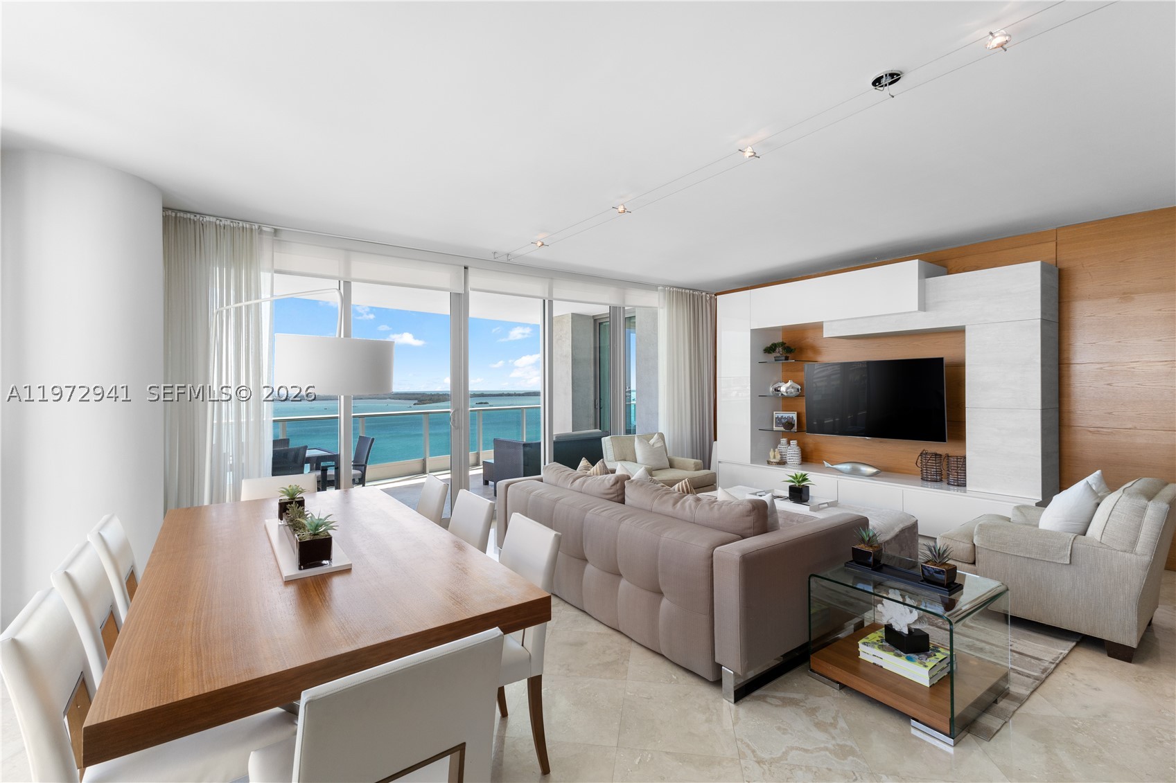 1331 Brickell Bay Dr #1901, Miami FL 33131