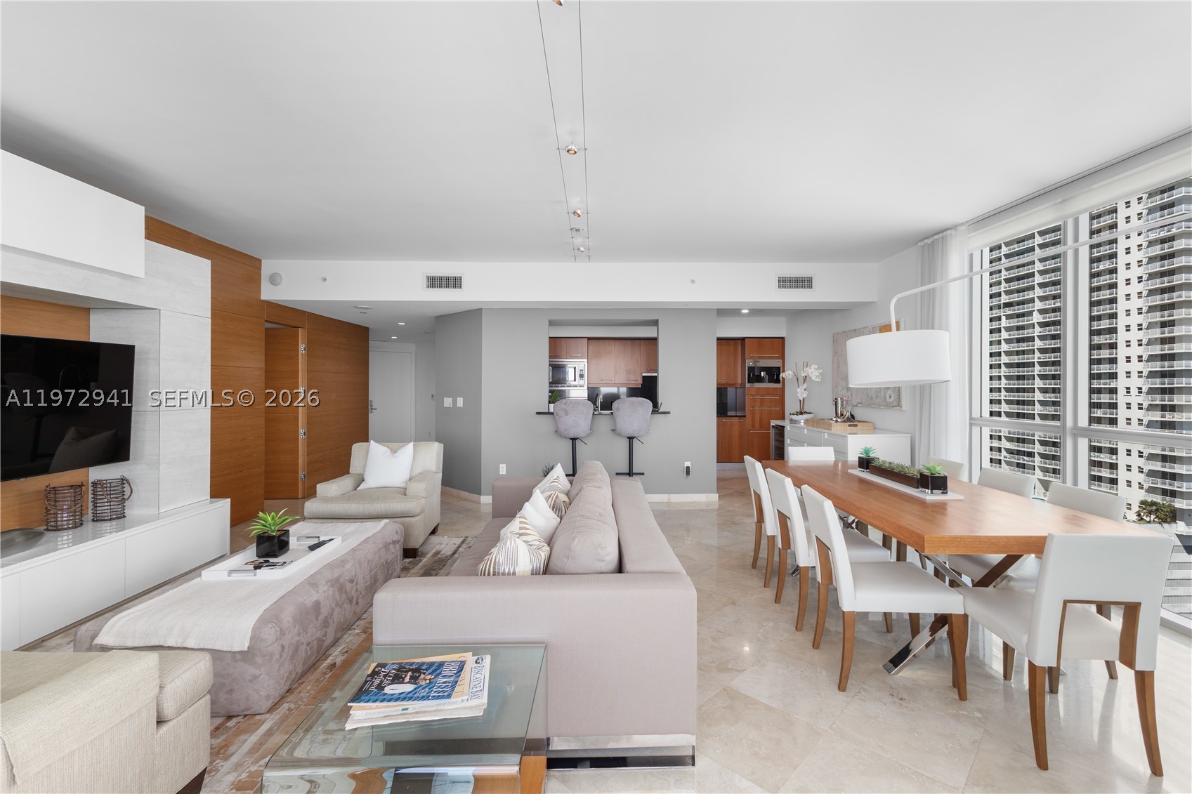 1331 Brickell Bay Dr #1901, Miami FL 33131