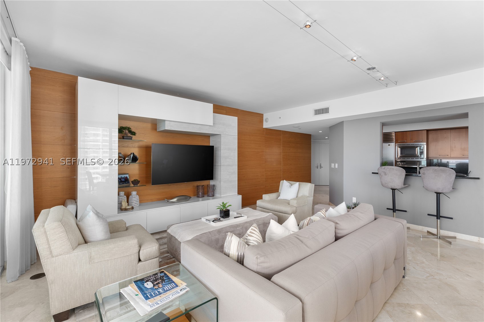 1331 Brickell Bay Dr #1901, Miami FL 33131