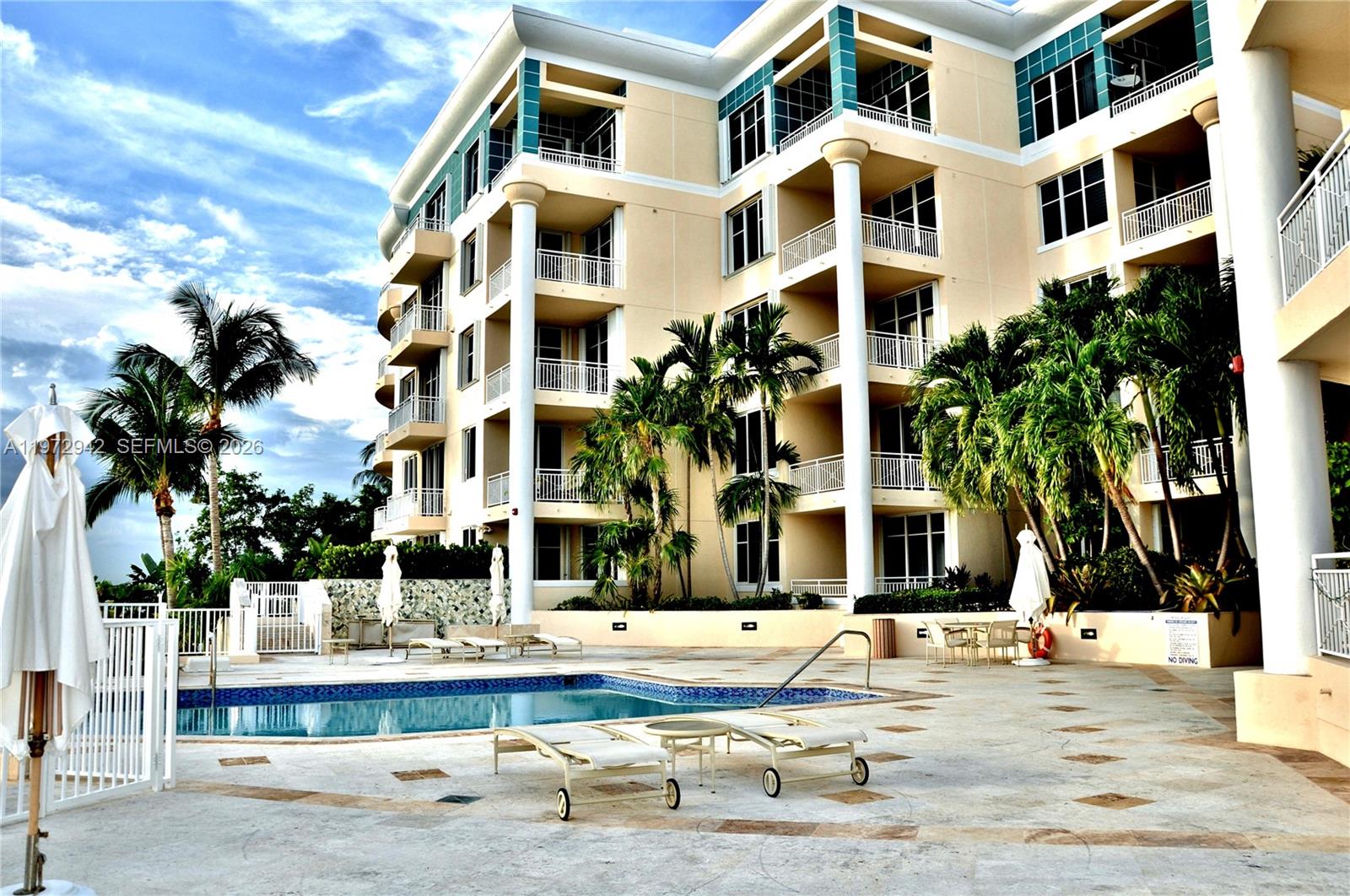 1 Century Ln #310, Miami Beach FL 33139