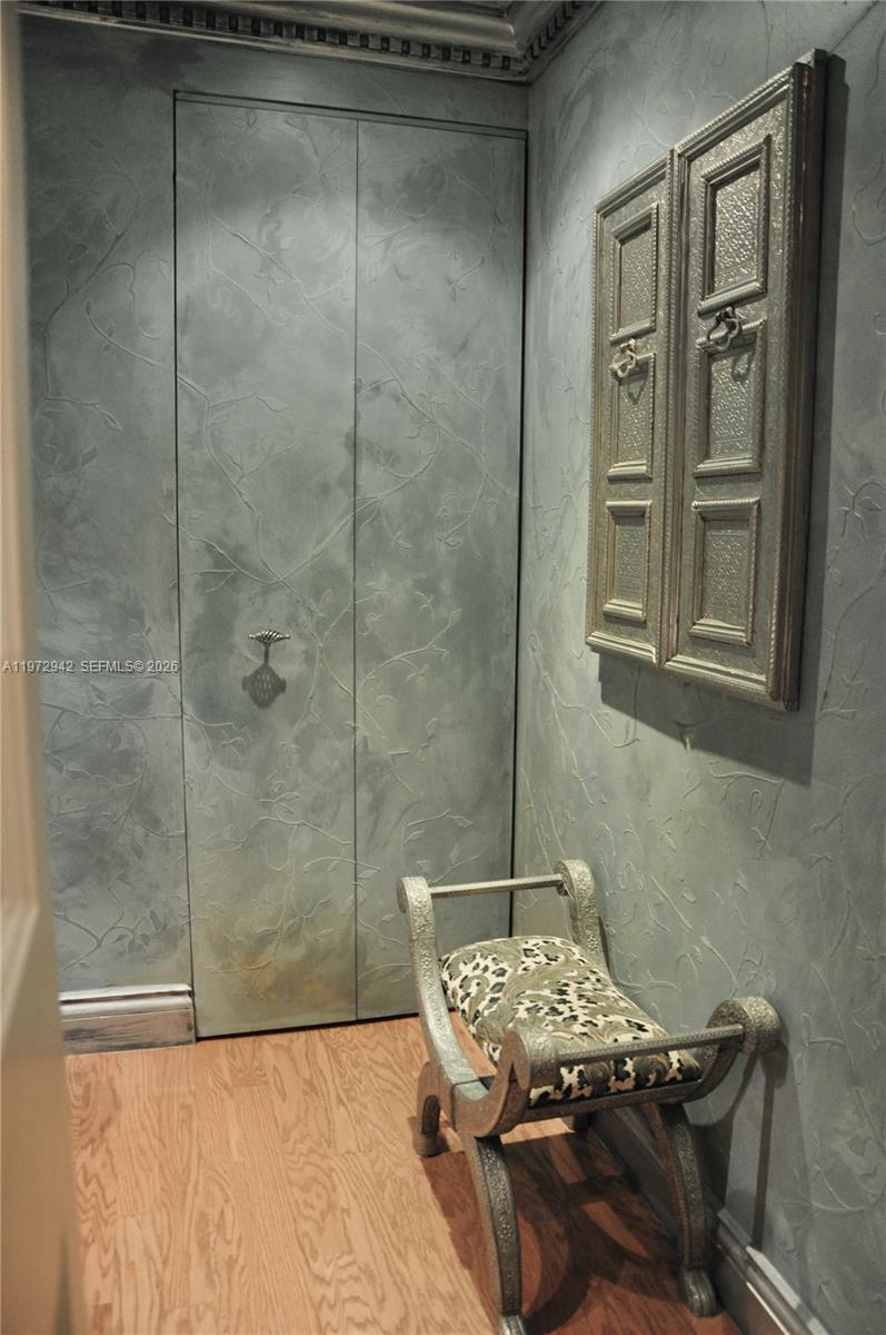 1 Century Ln #310, Miami Beach FL 33139