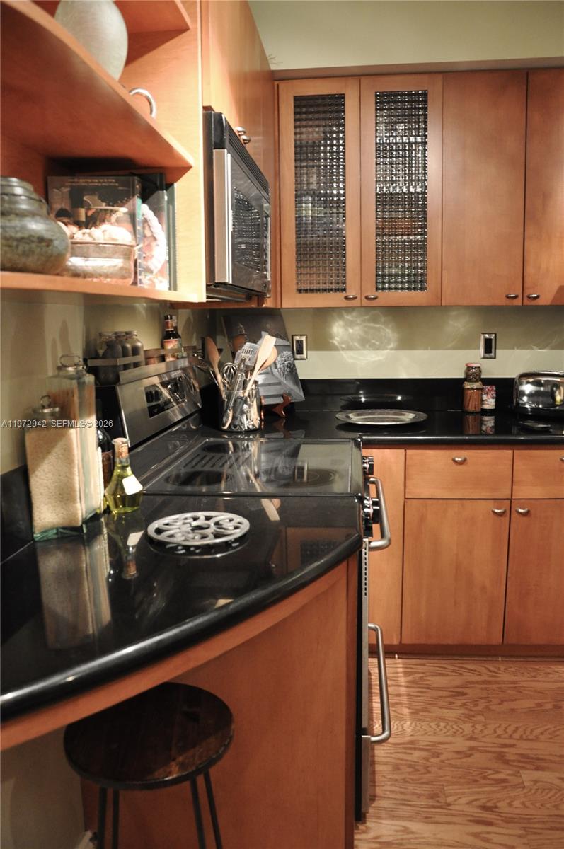 1 Century Ln #310, Miami Beach FL 33139