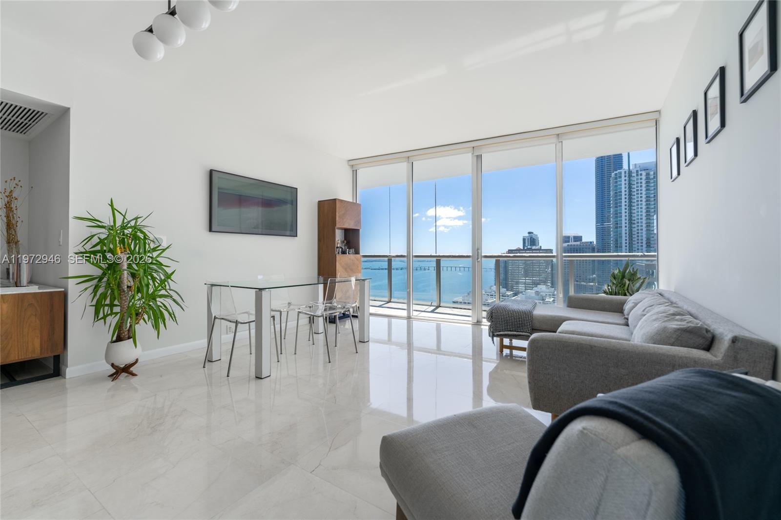 495 Brickell Ave #3211, Miami FL 33131