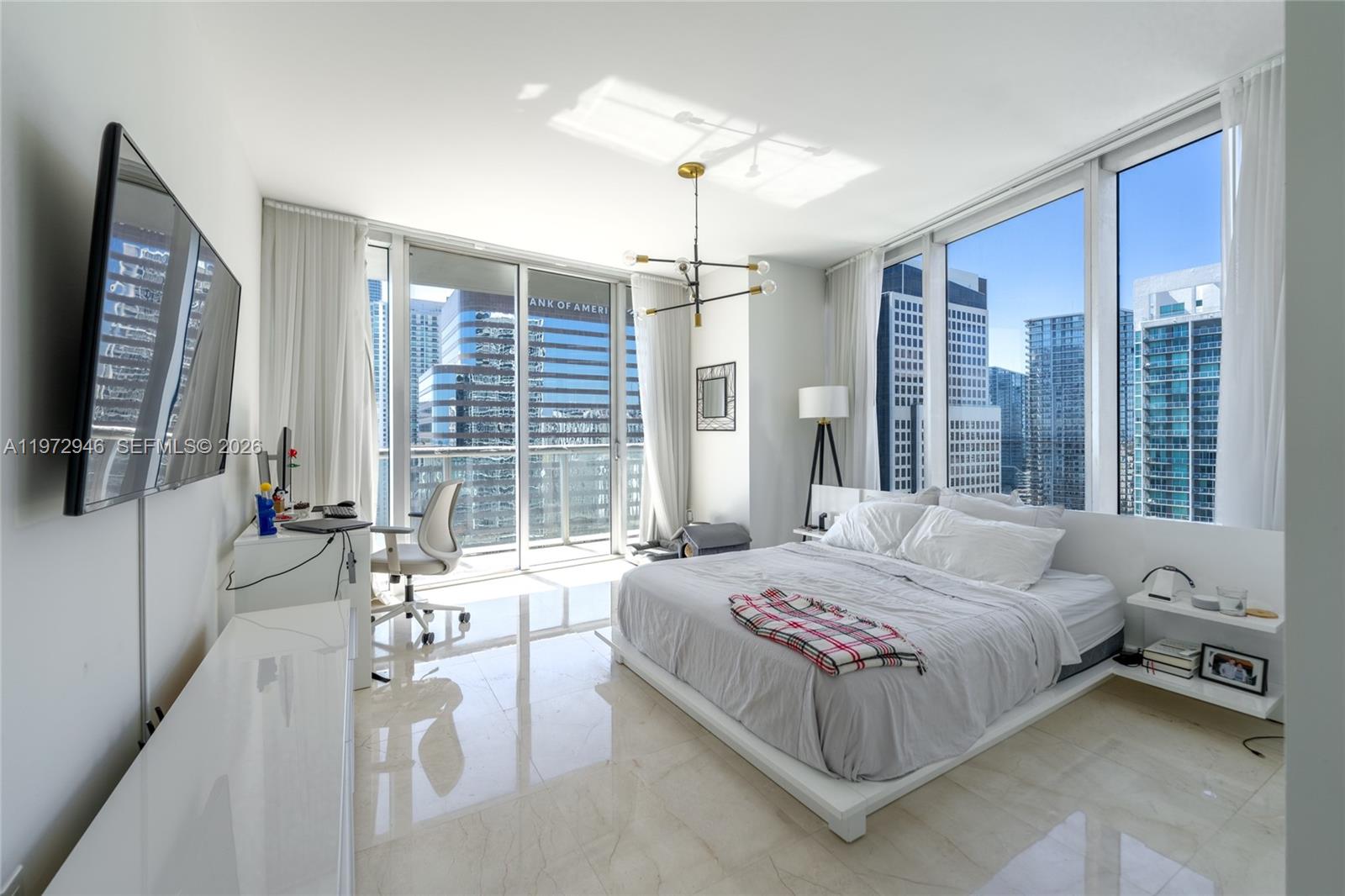 495 Brickell Ave #3211, Miami FL 33131