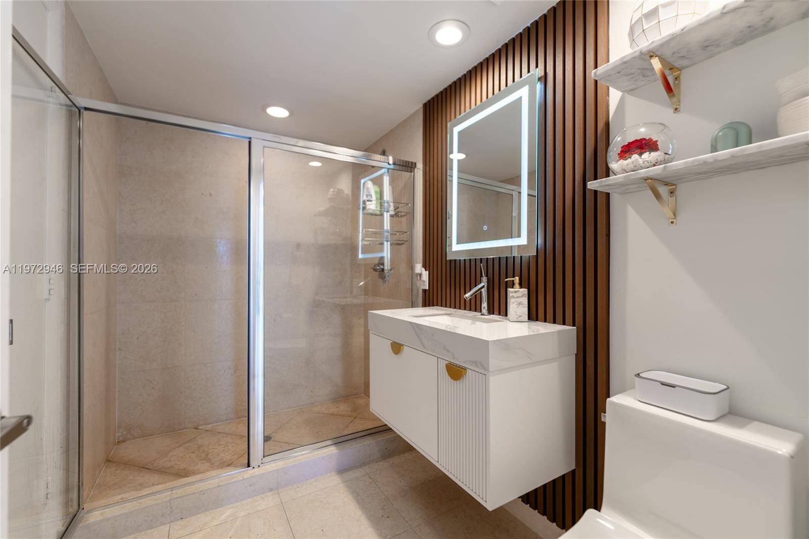 495 Brickell Ave #3211, Miami FL 33131