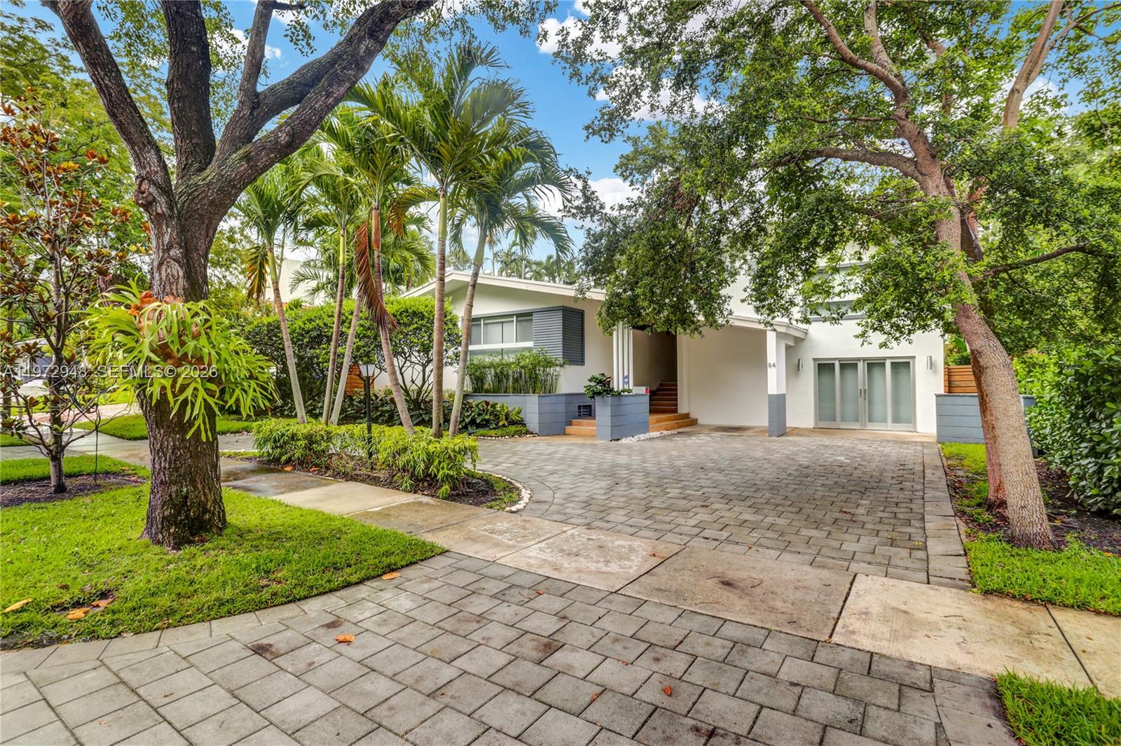 84 Bay Heights Dr, Miami FL 33133