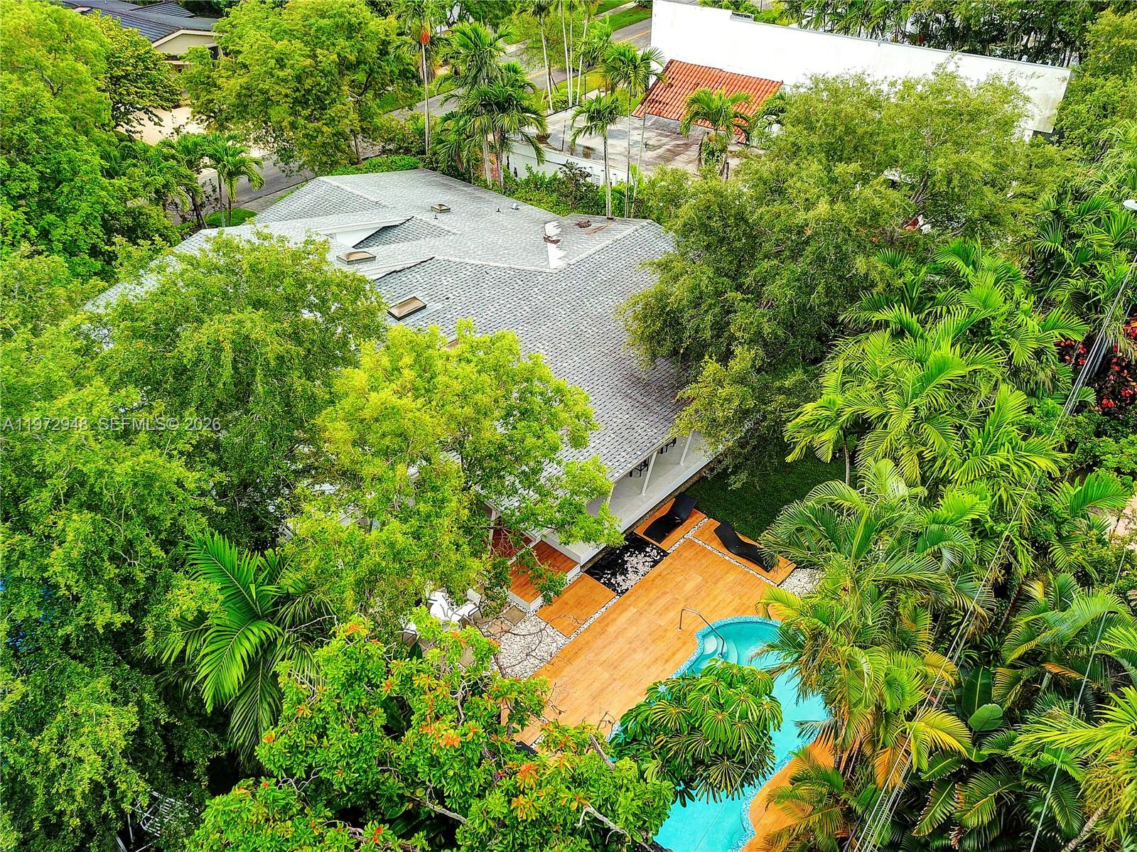 84 Bay Heights Dr, Miami FL 33133