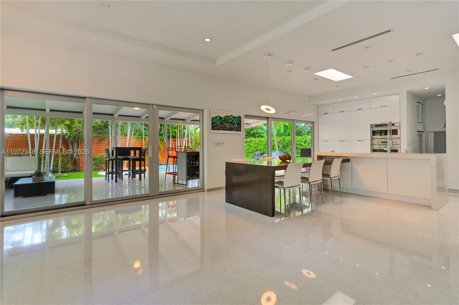 84 Bay Heights Dr, Miami FL 33133