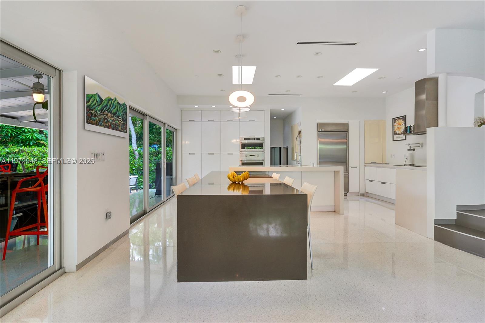 84 Bay Heights Dr, Miami FL 33133
