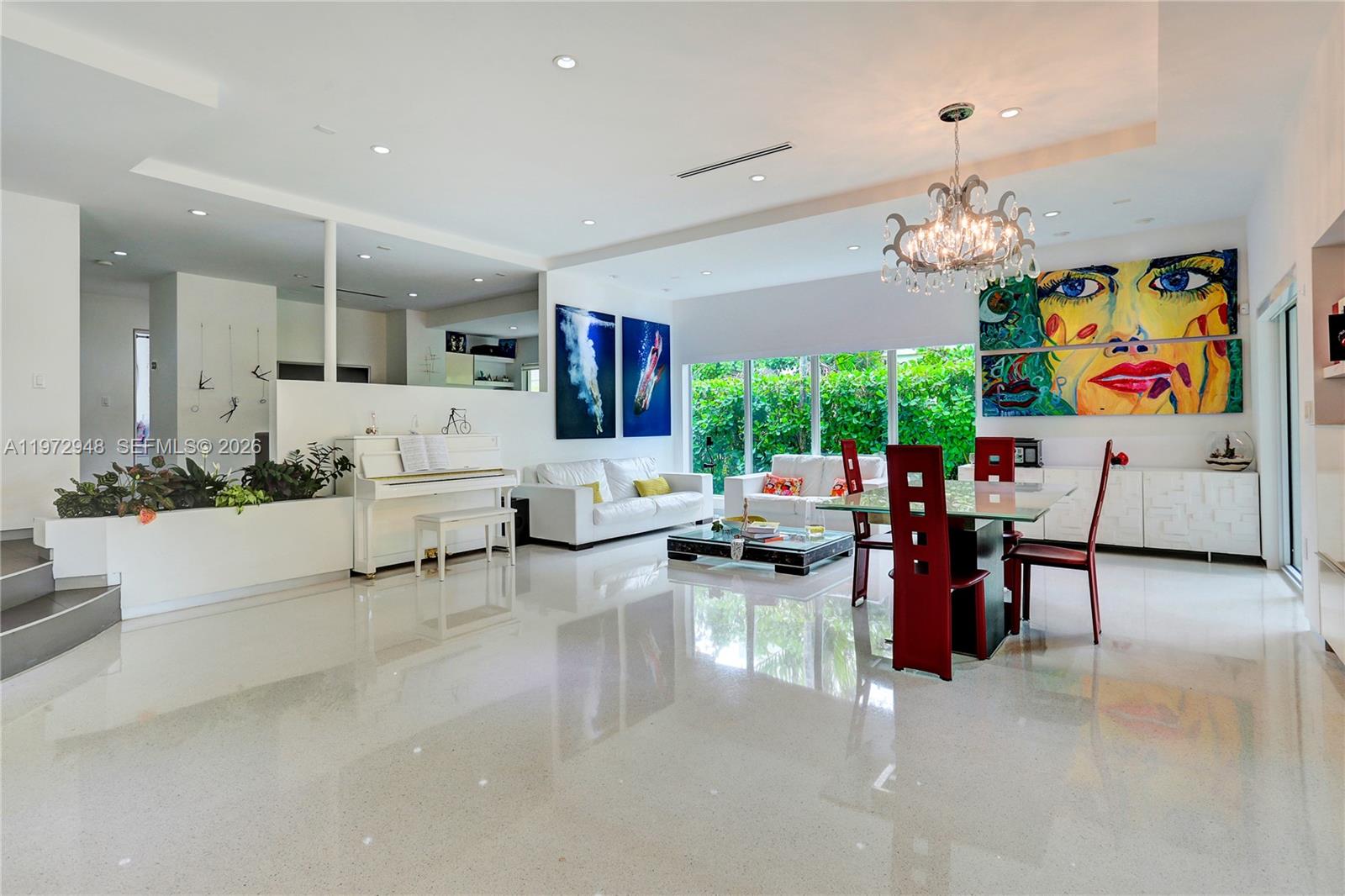 84 Bay Heights Dr, Miami FL 33133