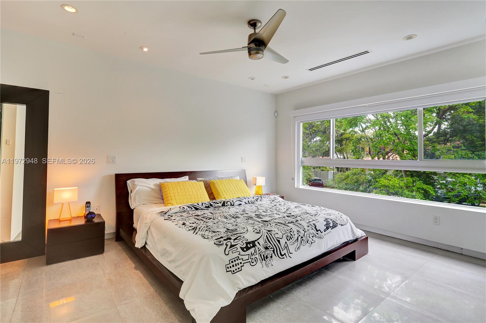 84 Bay Heights Dr, Miami FL 33133