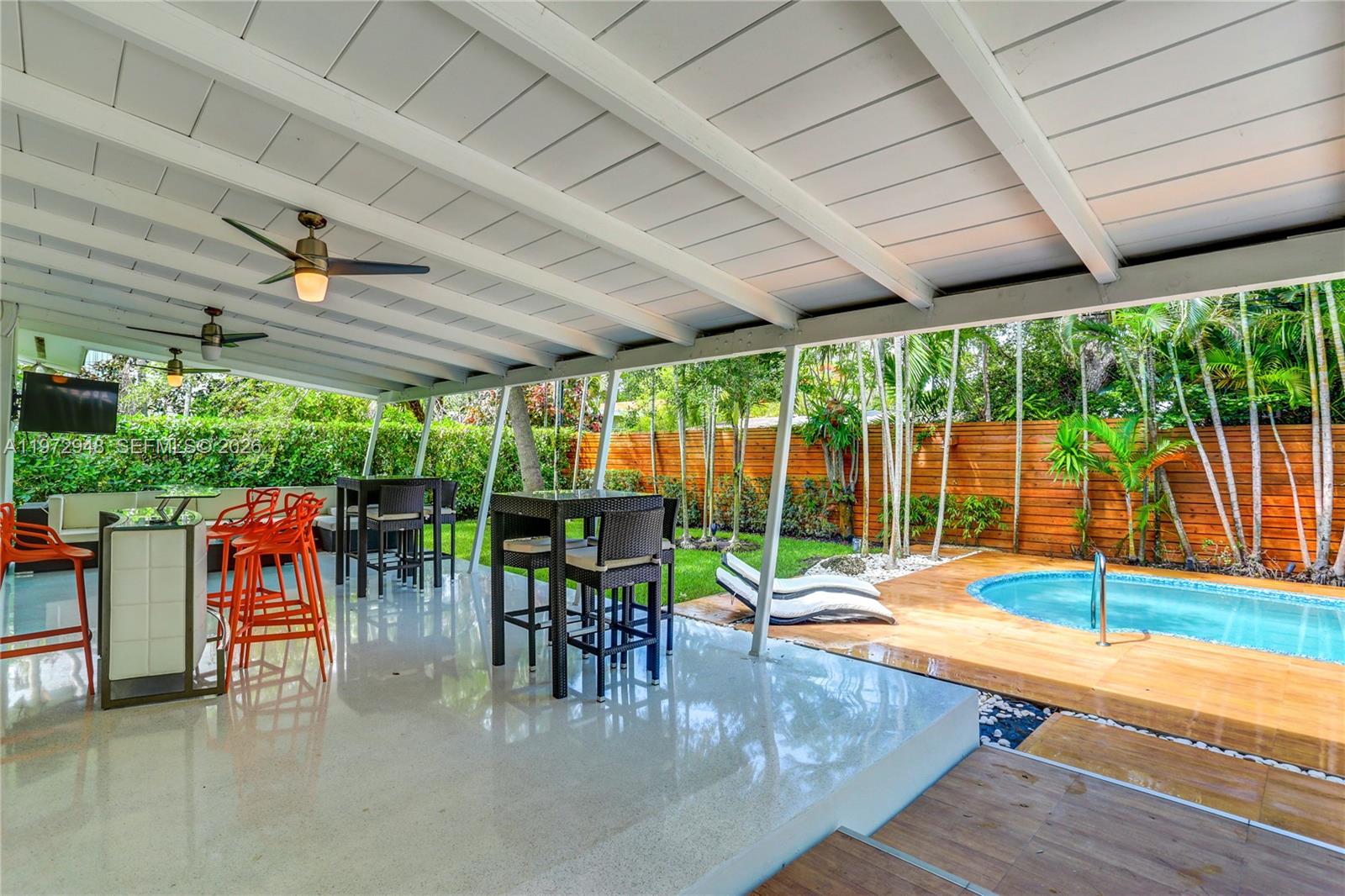 84 Bay Heights Dr, Miami FL 33133