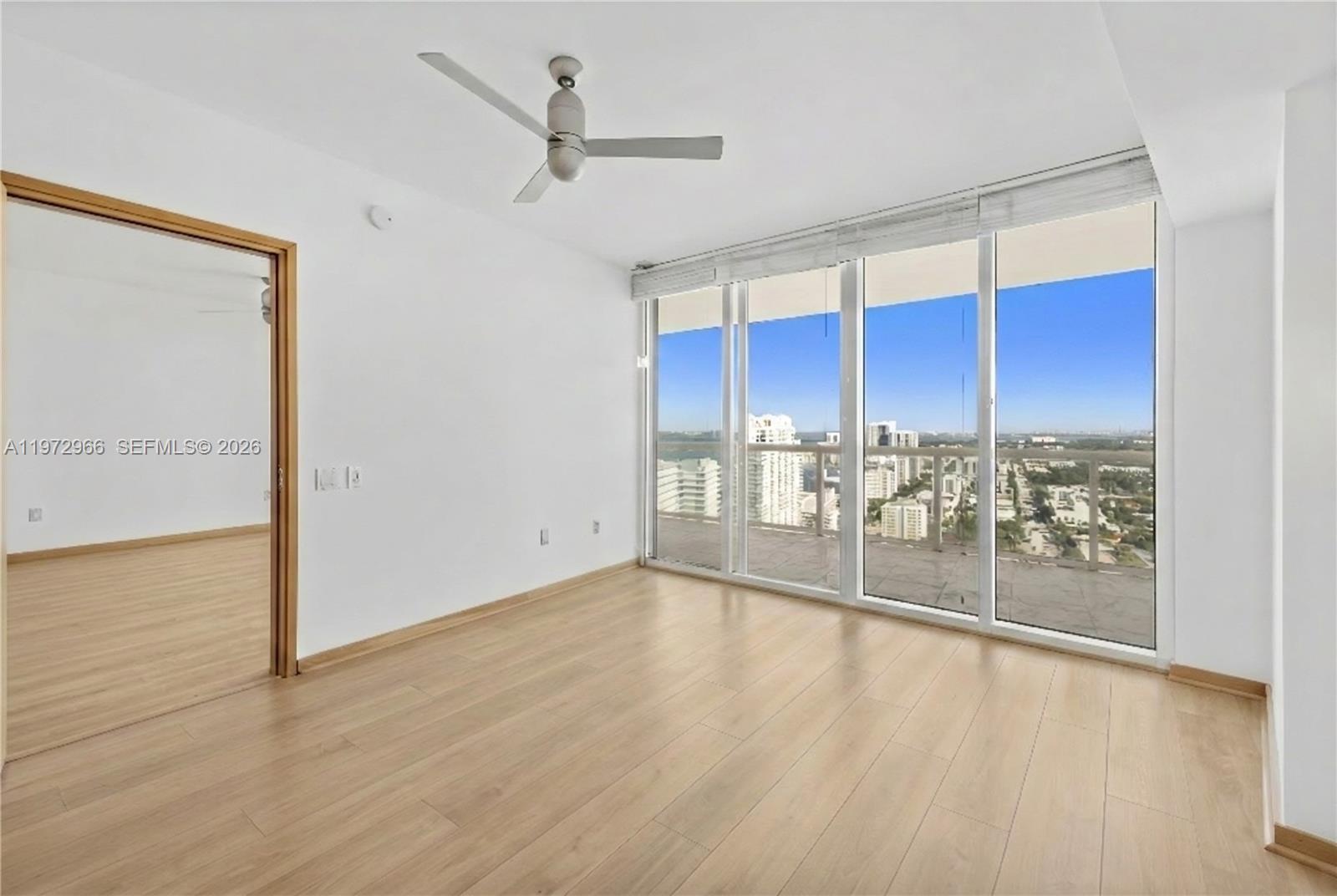 450 Alton Rd #3206, Miami Beach FL 33139