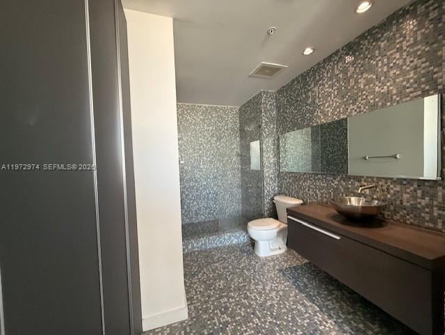 133 NE 2nd Ave #3213, Miami FL 33132
