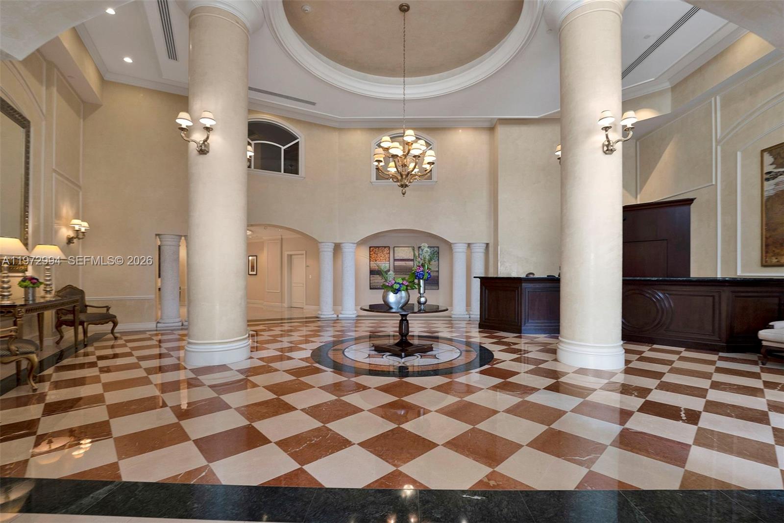 20000 E Country Club Dr #PH06, Aventura FL 33180