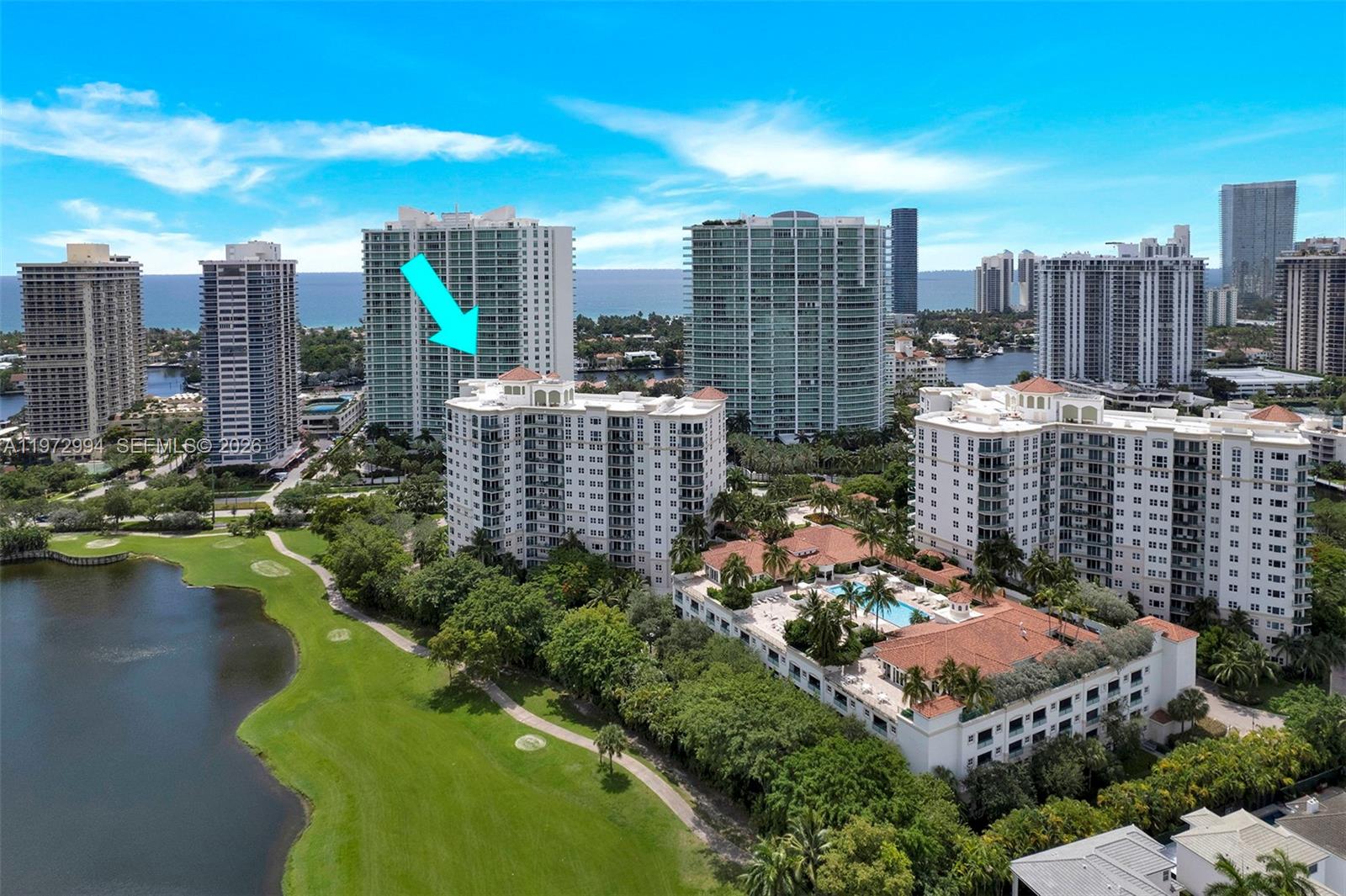 20000 E Country Club Dr #PH06, Aventura FL 33180