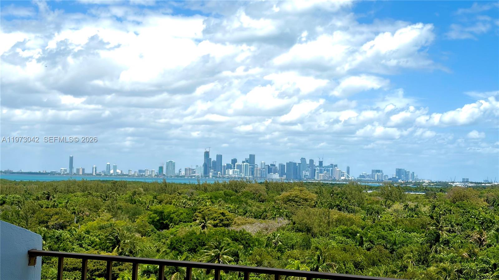 177 Ocean Lane Dr #1008, Key Biscayne FL 33149