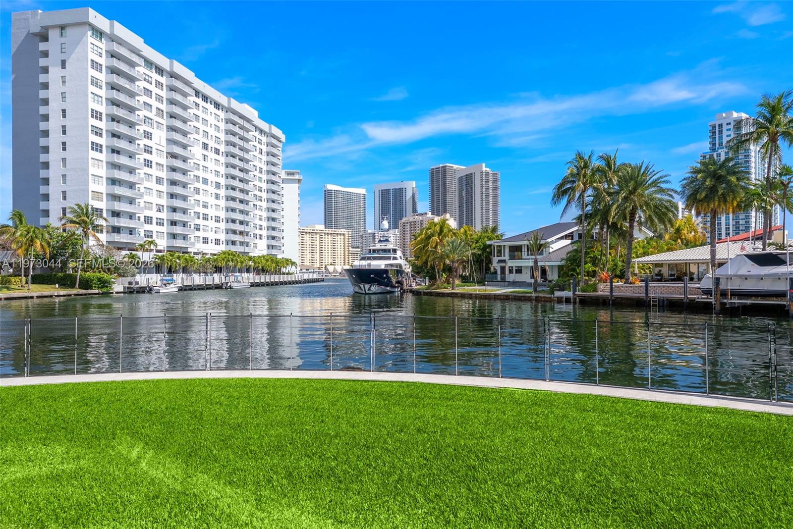 501 Hibiscus Dr, Hallandale Beach FL 33009