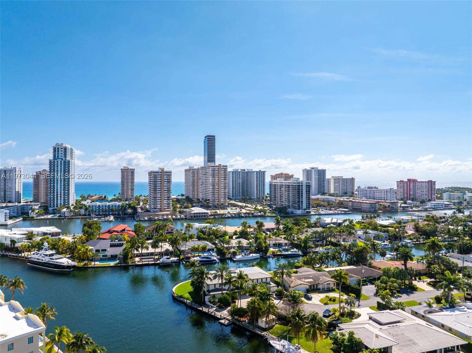 501 Hibiscus Dr, Hallandale Beach FL 33009