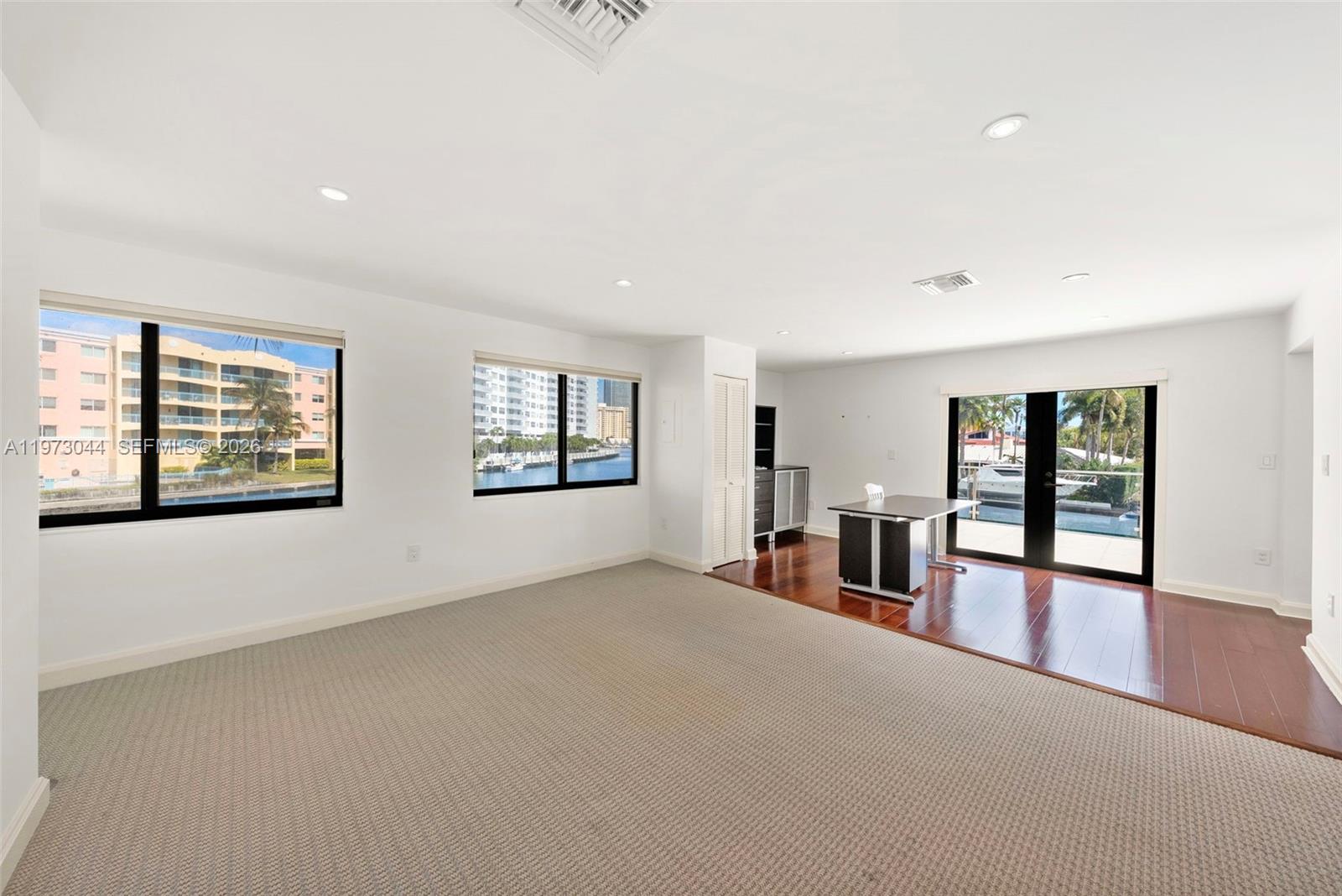 501 Hibiscus Dr, Hallandale Beach FL 33009