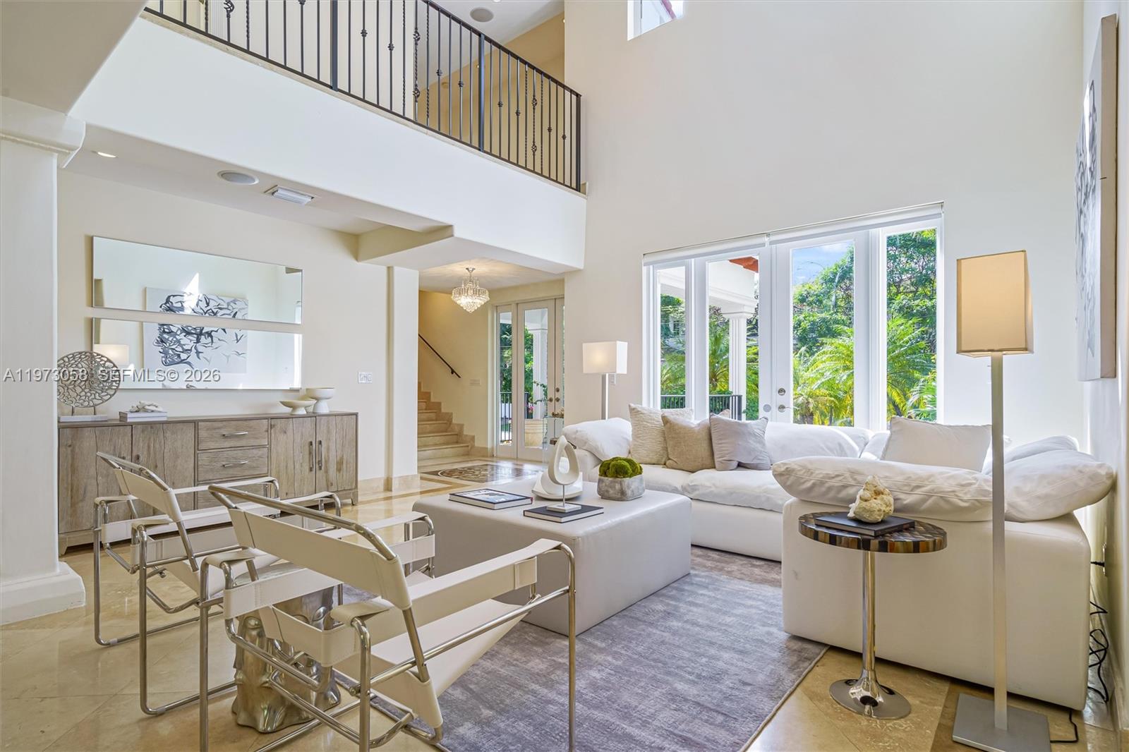 541 S Mashta Dr, Key Biscayne FL 33149