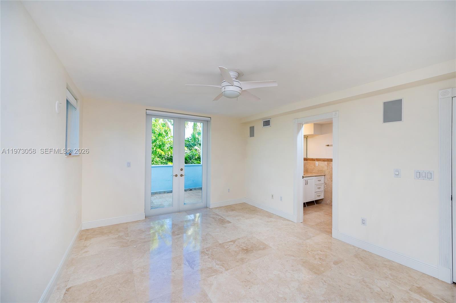 541 S Mashta Dr, Key Biscayne FL 33149