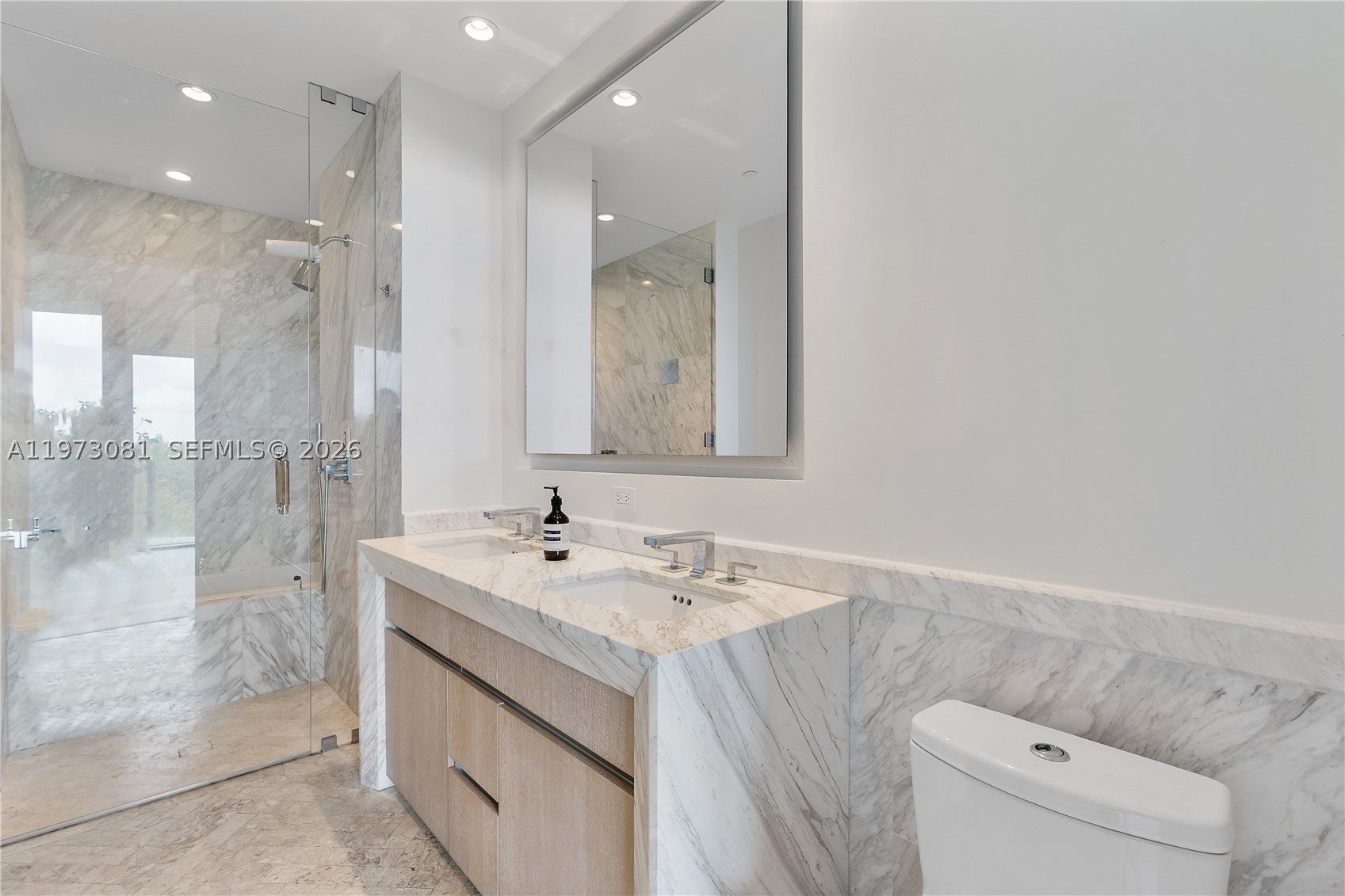2831 S Bayshore Dr #707, Miami FL 33133