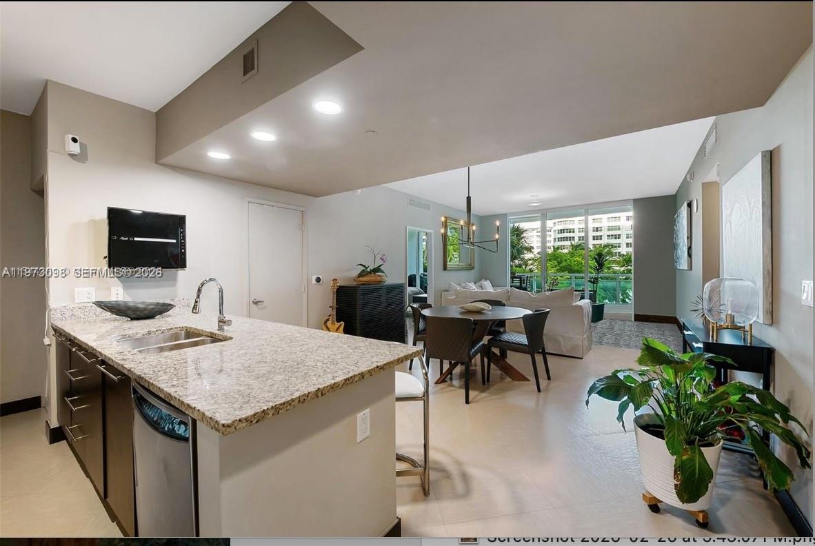 Miami FL 33131 - A11973098