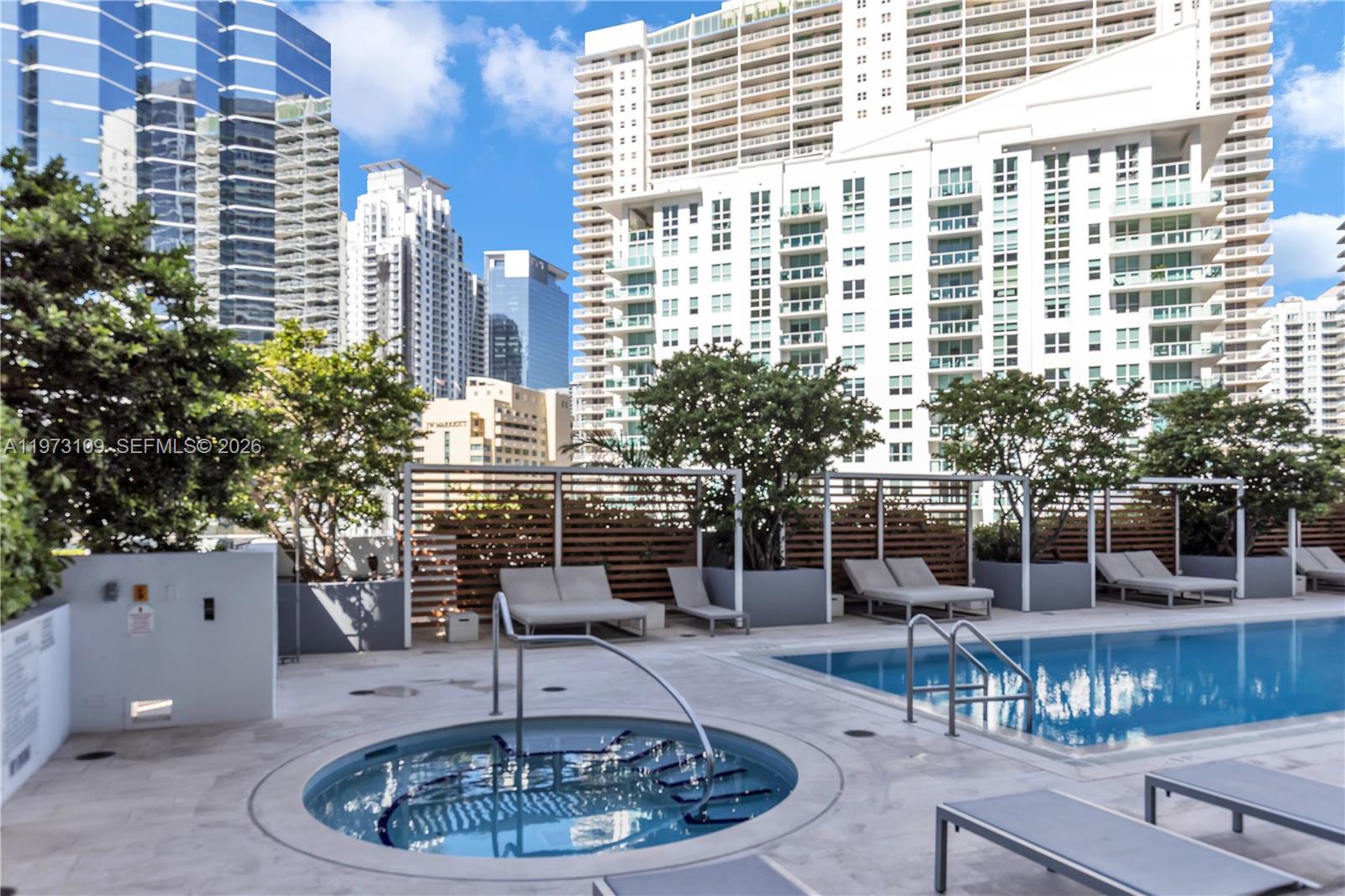 1300 Brickell Bay Dr #903, Miami FL 33131