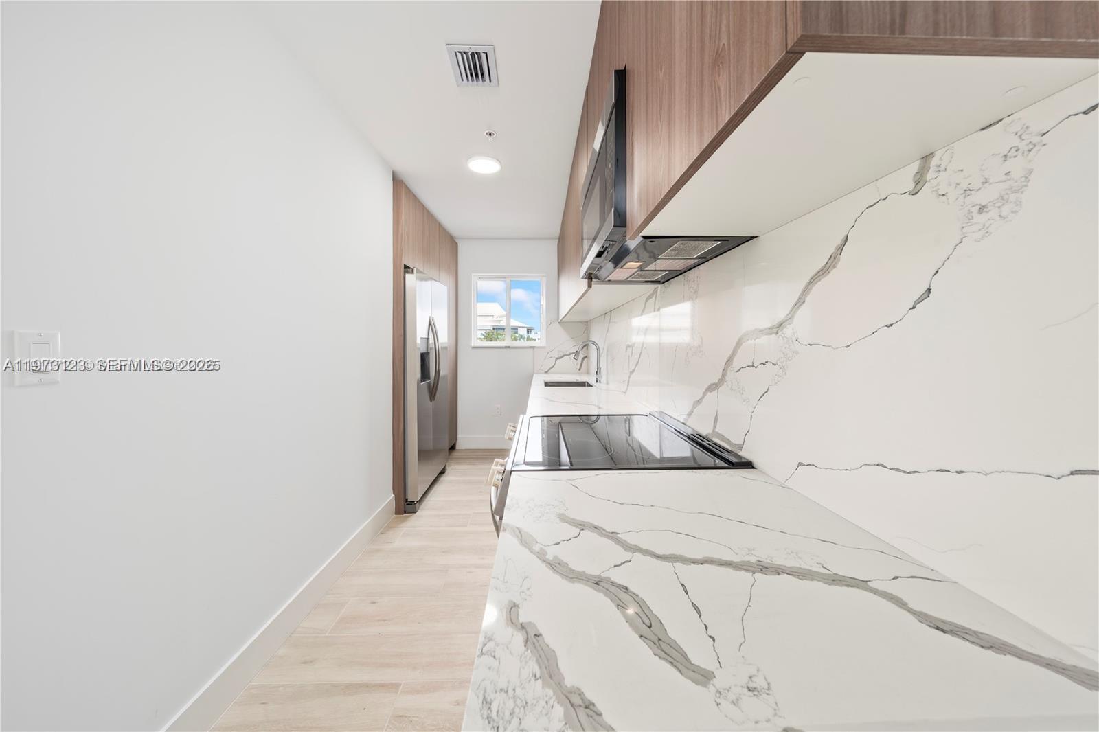 32 NW 14th Ave #3, Miami FL 33125