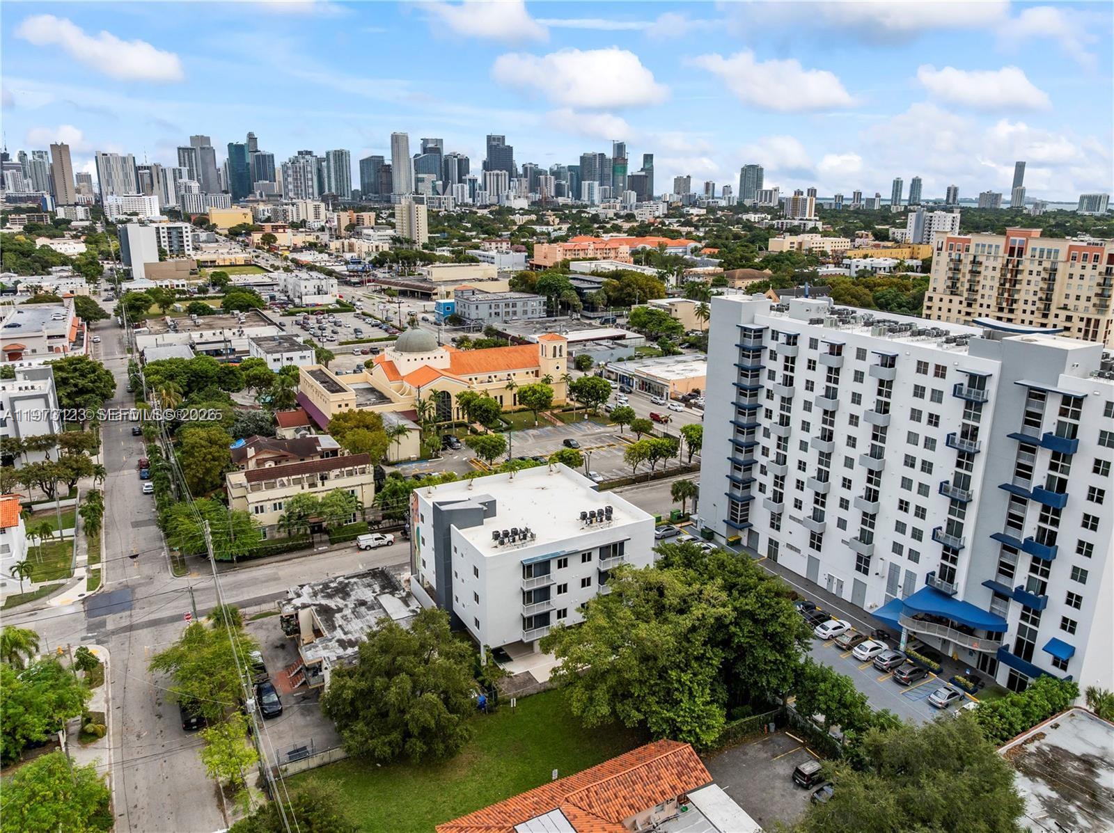32 NW 14th Ave #3, Miami FL 33125