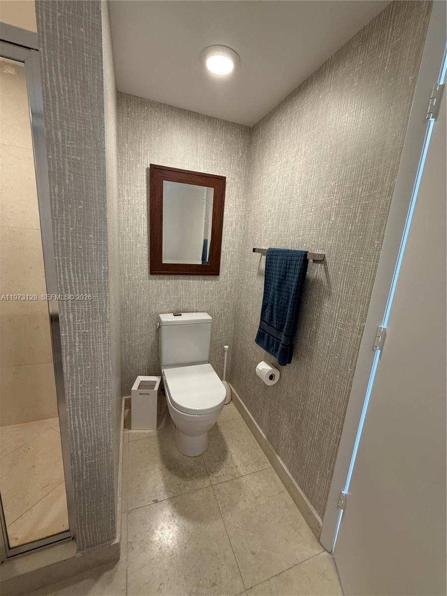 465 Brickell Ave #619, Miami FL 33131