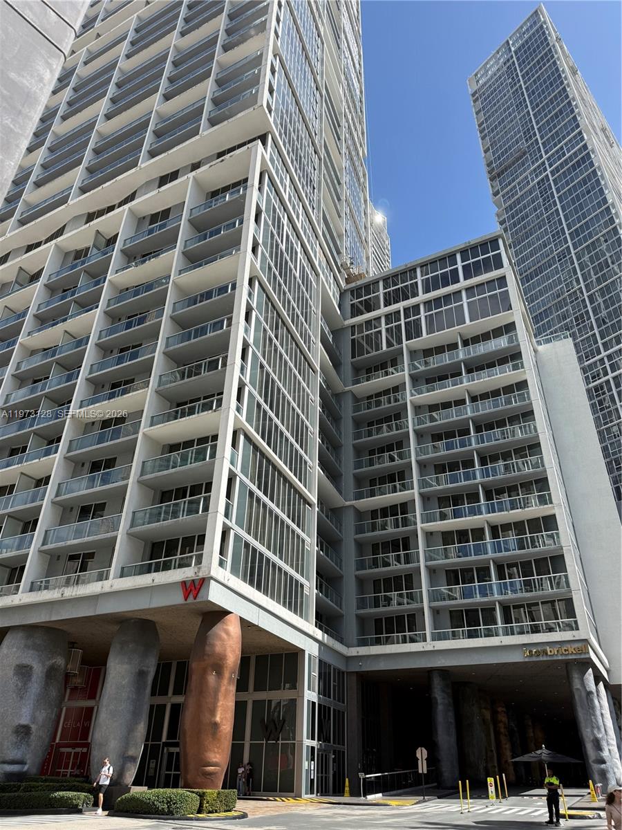 465 Brickell Ave #619, Miami FL 33131