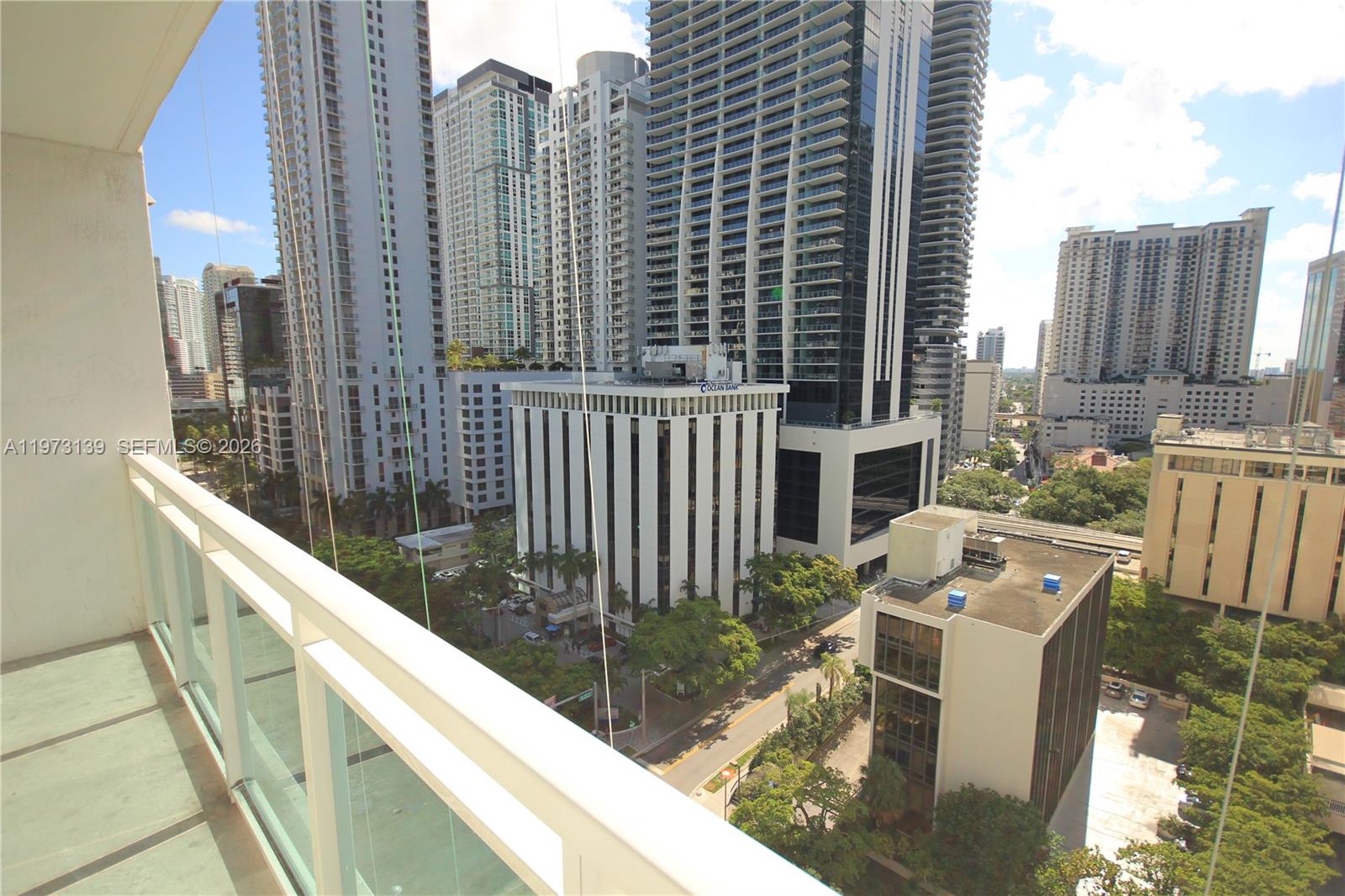 951 Brickell Ave #1409, Miami FL 33131