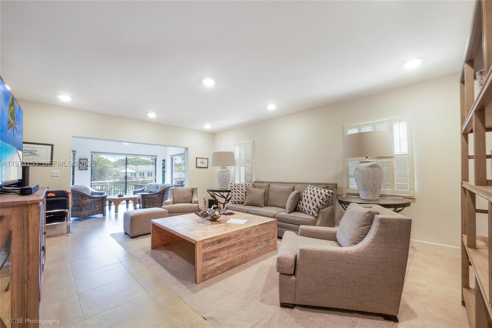 1265 S Alhambra Cir #A, Coral Gables FL 33146