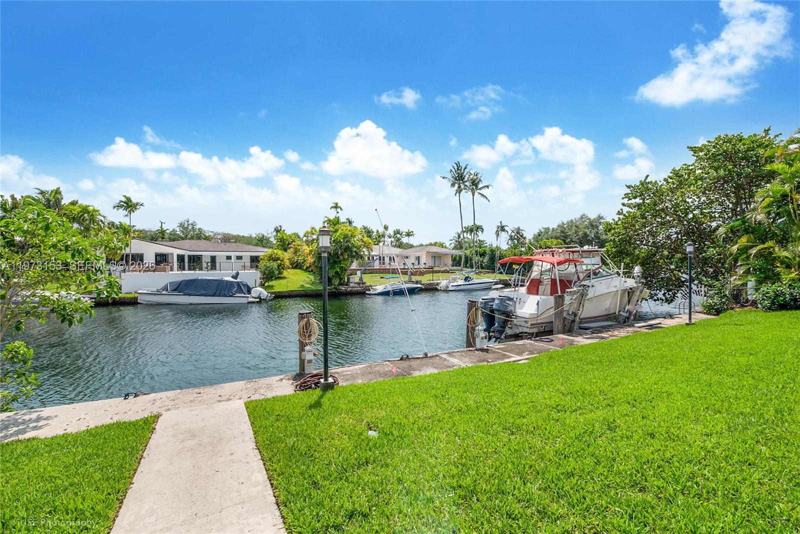 1265 S Alhambra Cir #A, Coral Gables FL 33146