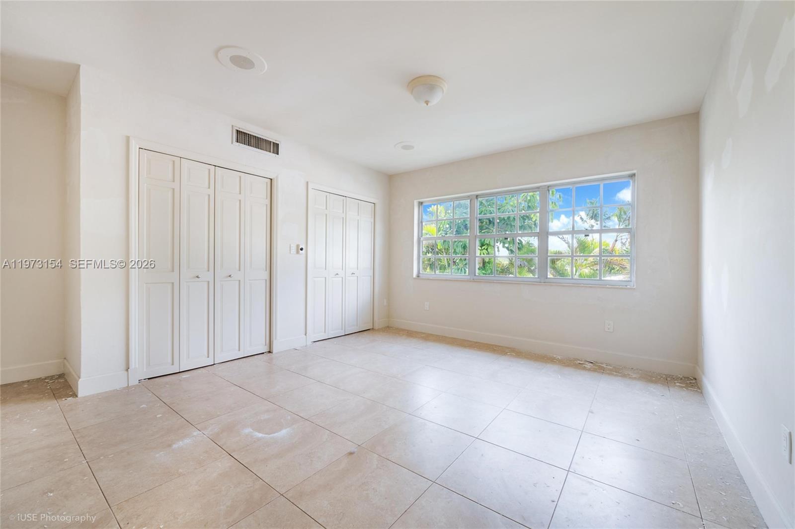 1265 S Alhambra Cir #B, Coral Gables FL 33146