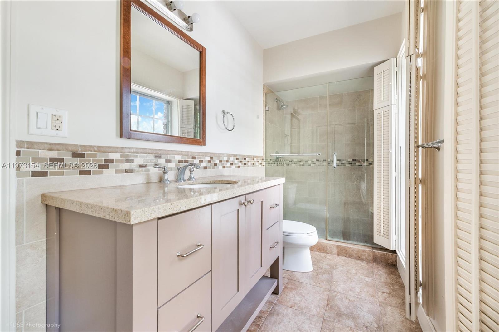 1265 S Alhambra Cir #B, Coral Gables FL 33146