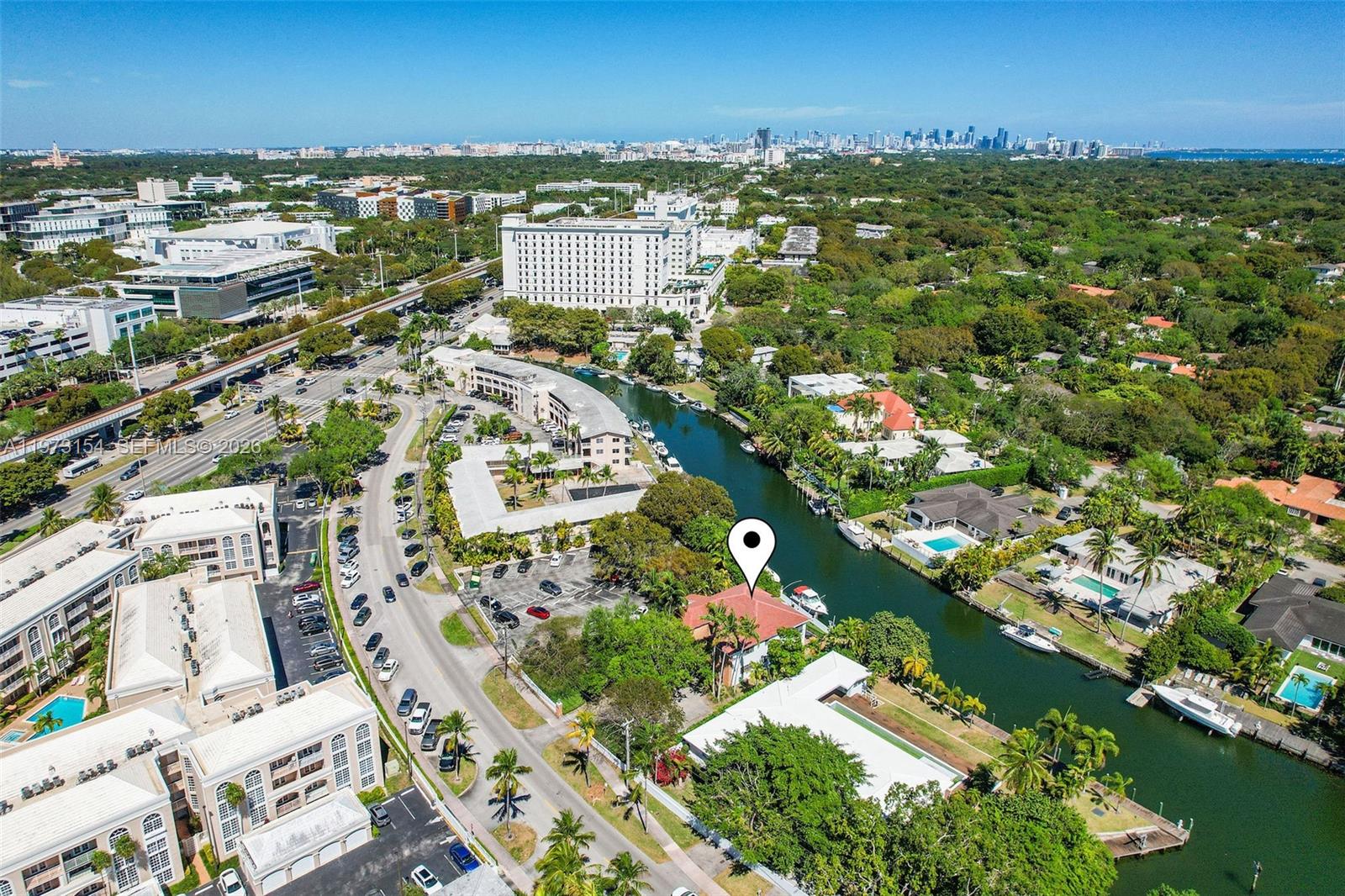 1265 S Alhambra Cir #B, Coral Gables FL 33146