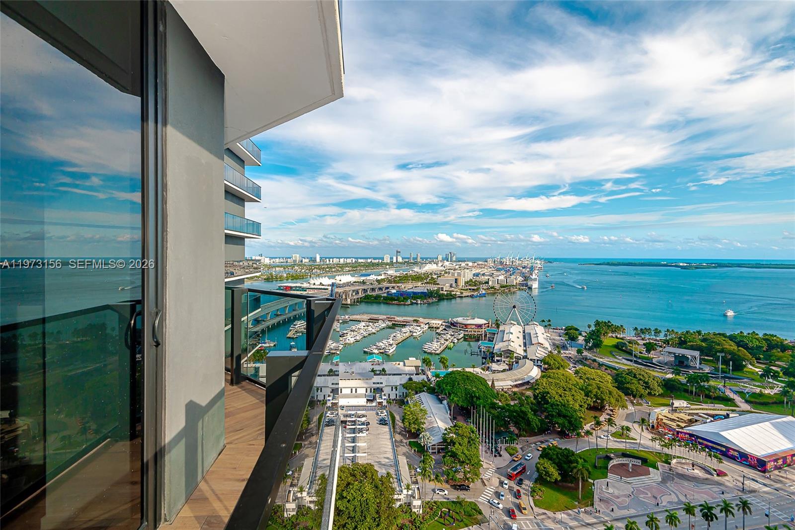 398 NE 5th St #2415, Miami FL 33132
