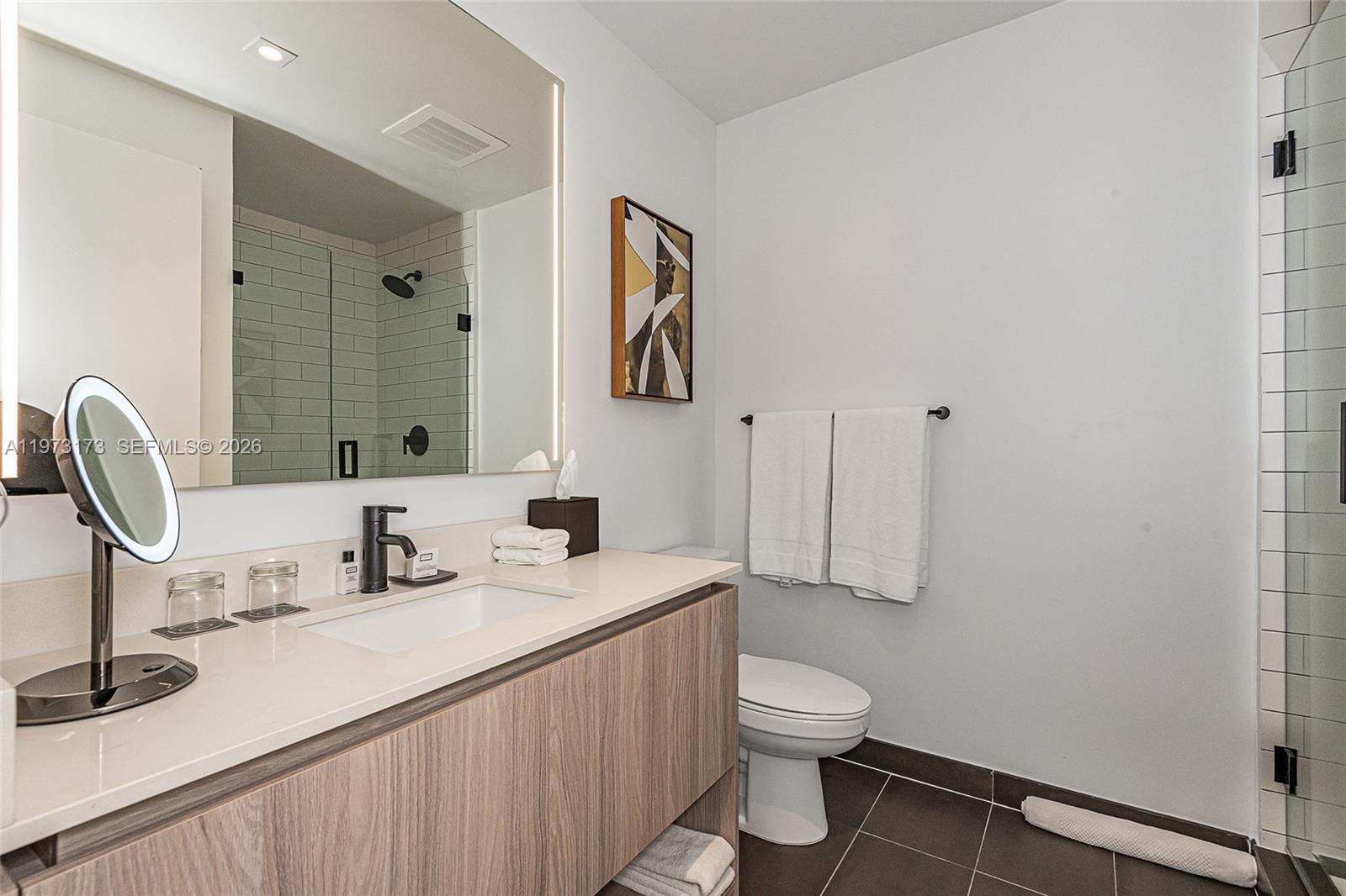 398 NE 5th St #4512, Miami FL 33132