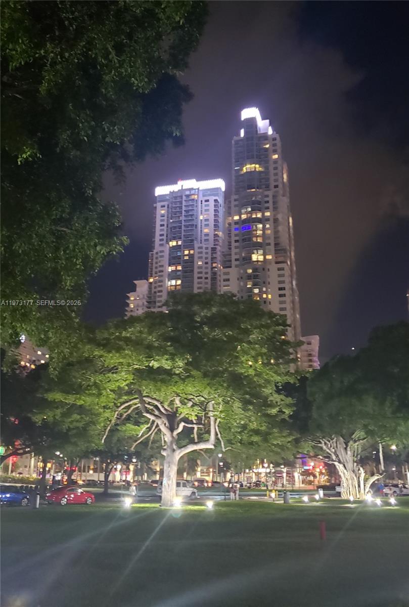 244 Biscayne Blvd #1510, Miami FL 33132