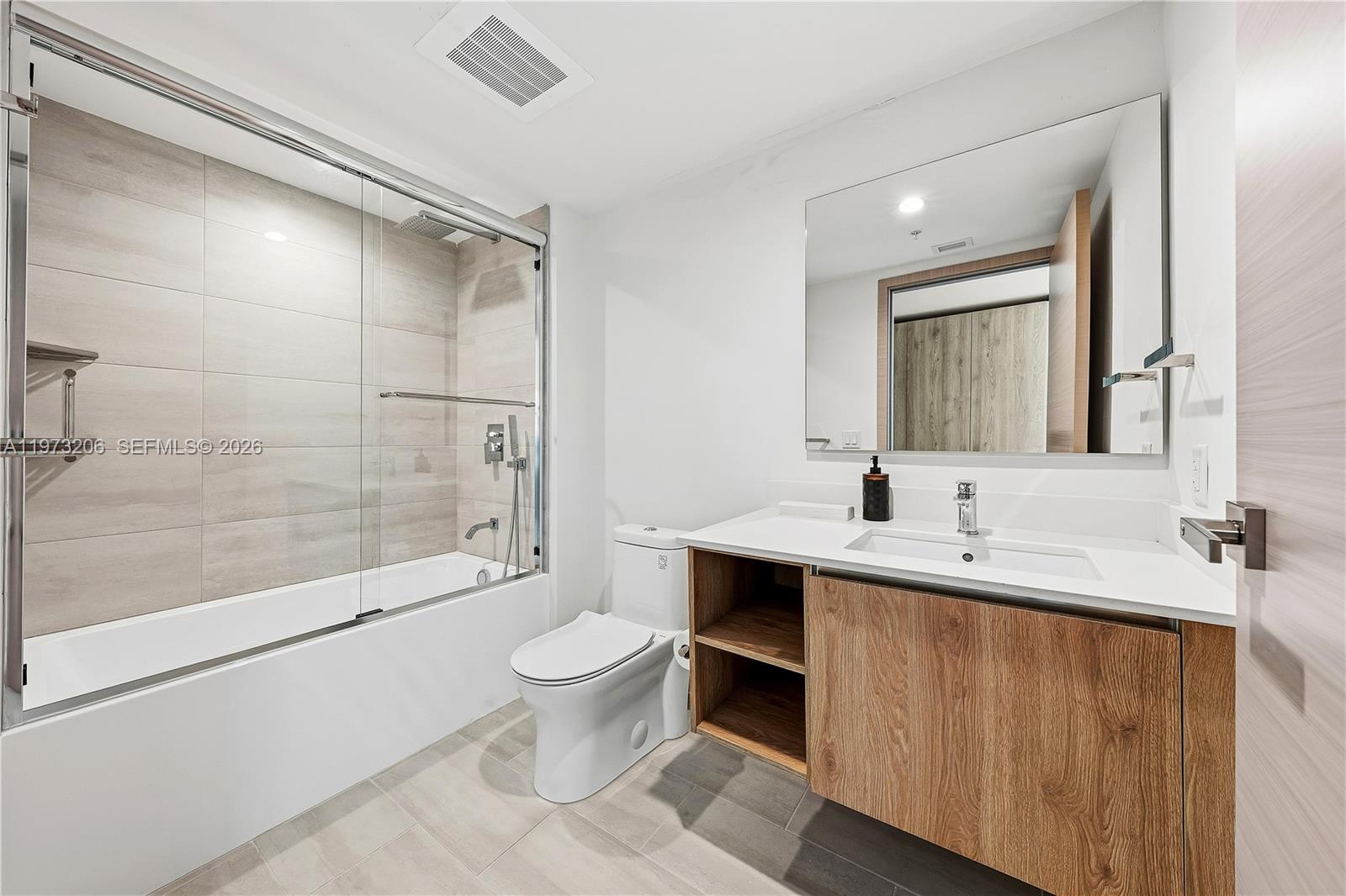 10281 W Bay Harbor Dr #202, Bay Harbor Islands FL 33154
