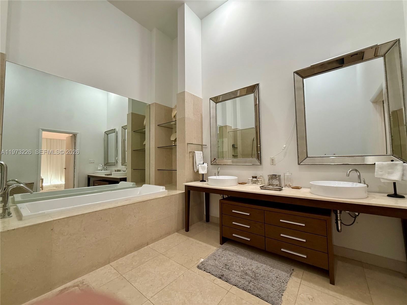 495 Brickell Ave #1403, Miami FL 33131