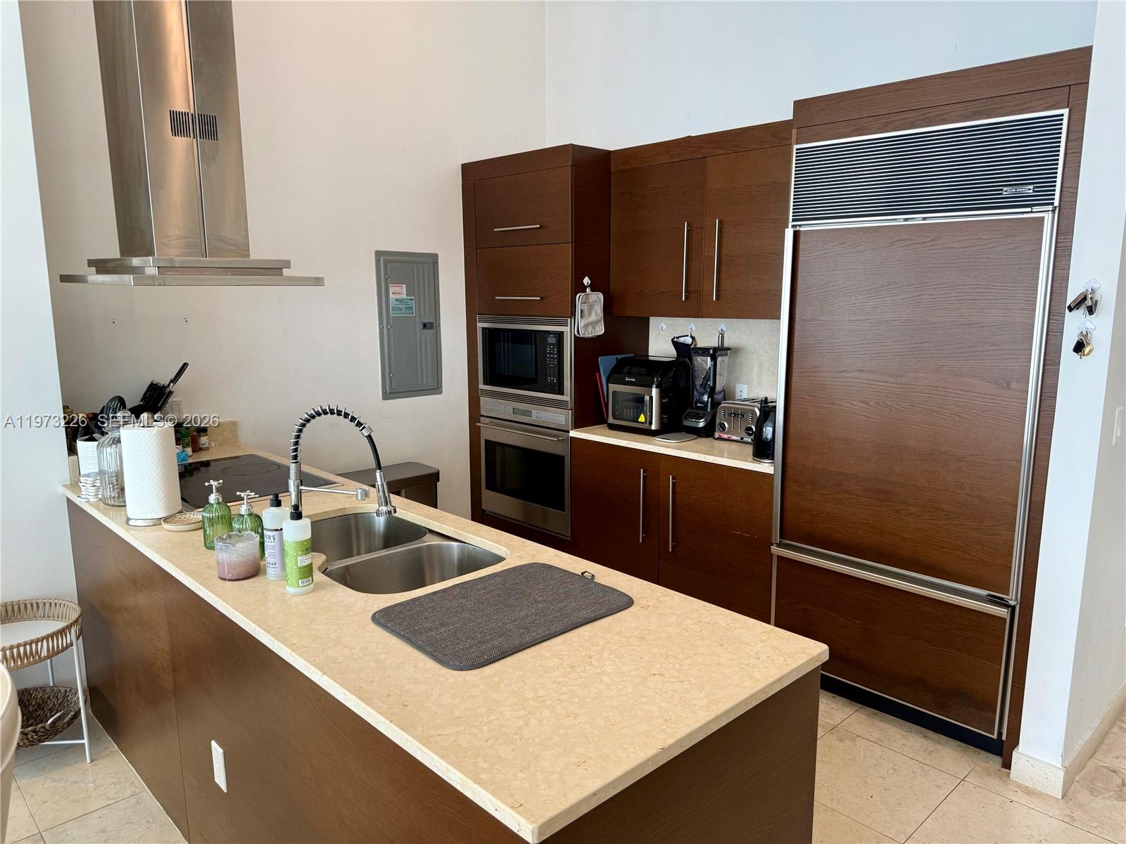 495 Brickell Ave #1403, Miami FL 33131