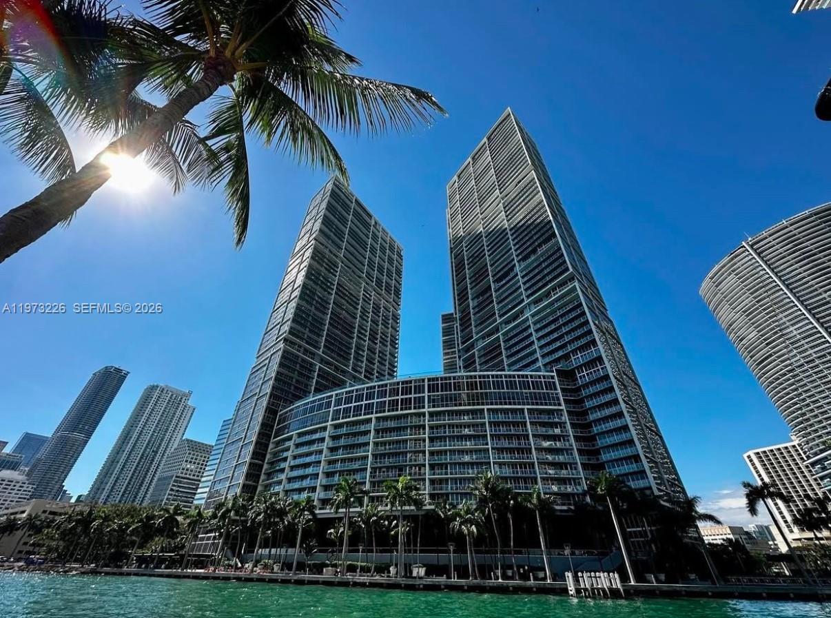 495 Brickell Ave #1403, Miami FL 33131