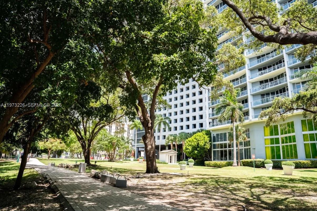 495 Brickell Ave #1403, Miami FL 33131